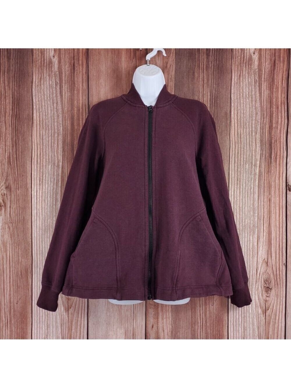 *FLAWS* Lululemon Size 8 Heathered Bordeaux Drama Pleat to Street Bomber Jacket